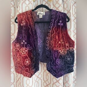 Vintage Effeci Women's Purple and Red Embroidered Vest